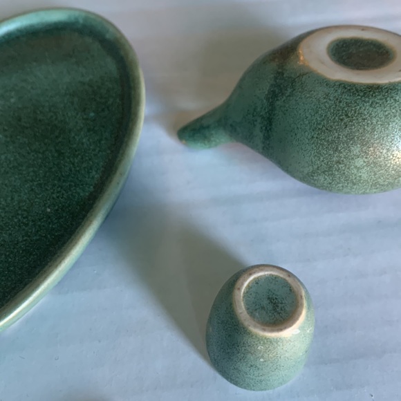 Russ jade small tea pot  cup and plate - Picture 7 of 8